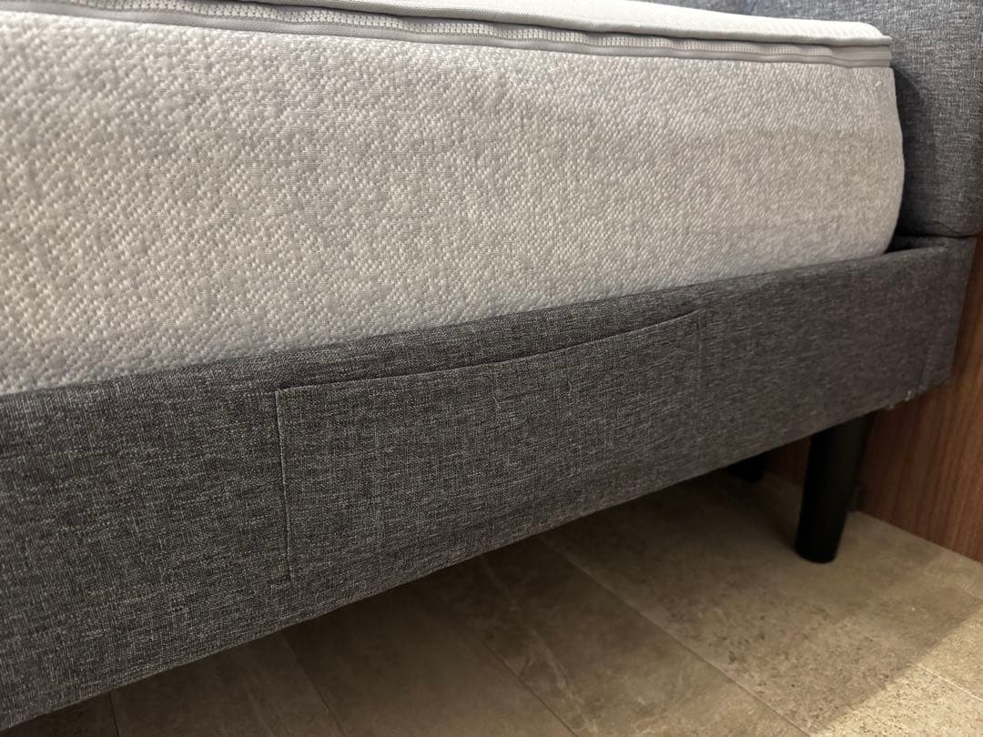 エマスリープ　キングベッドフレーム　マットレスなし