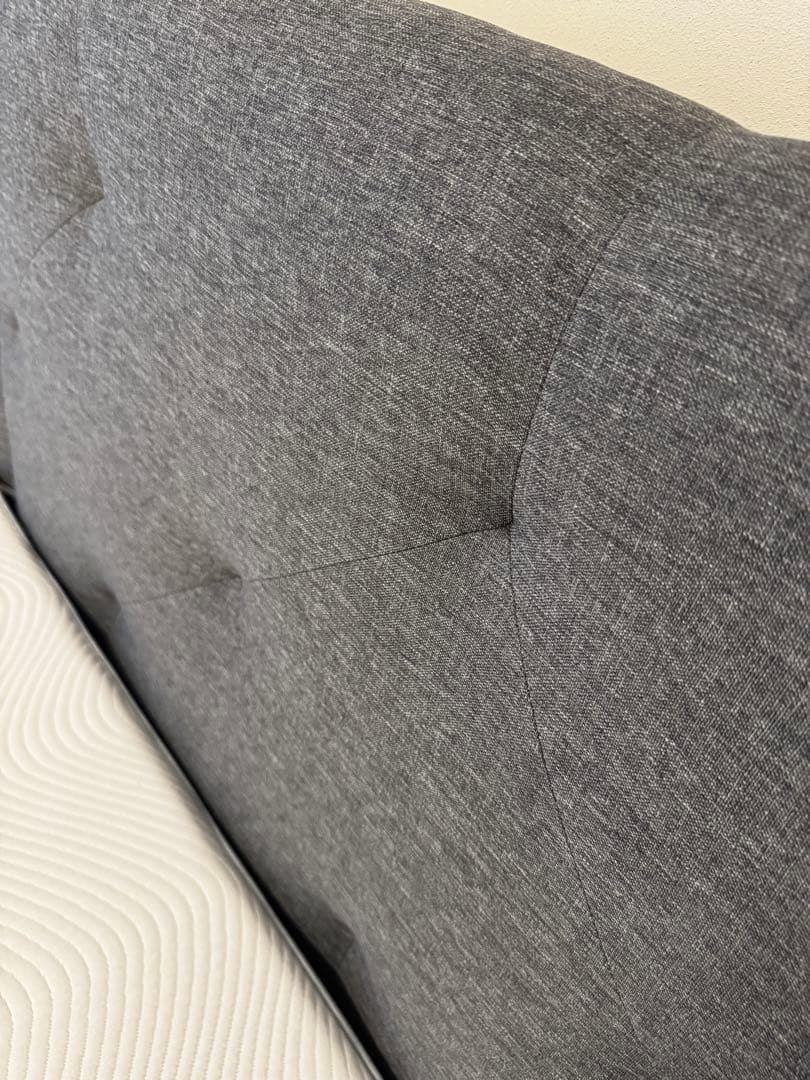 エマスリープ　キングベッドフレーム　マットレスなし