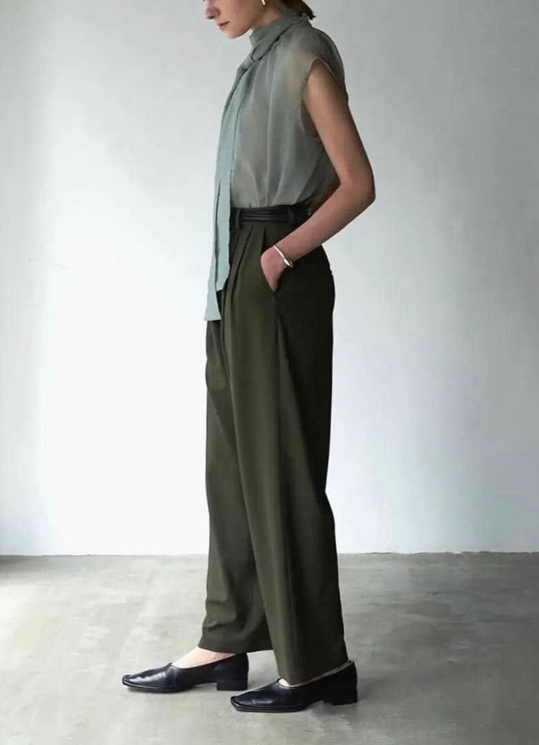 靴 CLANE / OUTSTITCH SQUARE FLAT SHOES