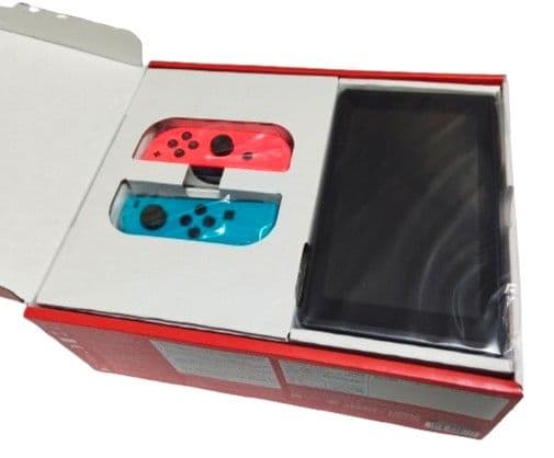 新品 2026年購入 任天堂 Switch 本体 社外付属品付き 2025年製