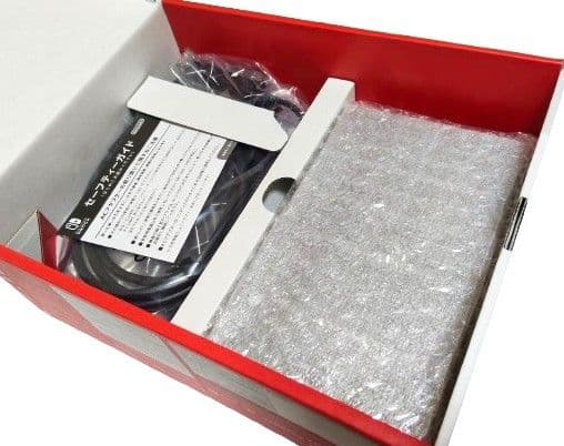 新品 2026年購入 任天堂 Switch 本体 社外付属品付き 2025年製