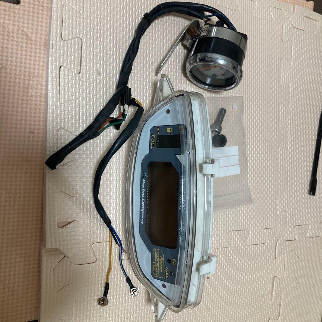 S*X様 ライブDio ZX キタコ　デジタルメーター&デイトナ　ガソリンメータ