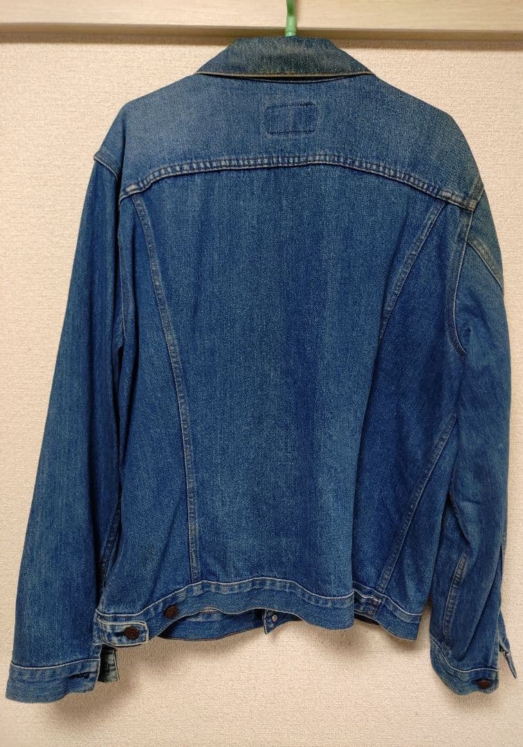 Levi’sデニムジャケット