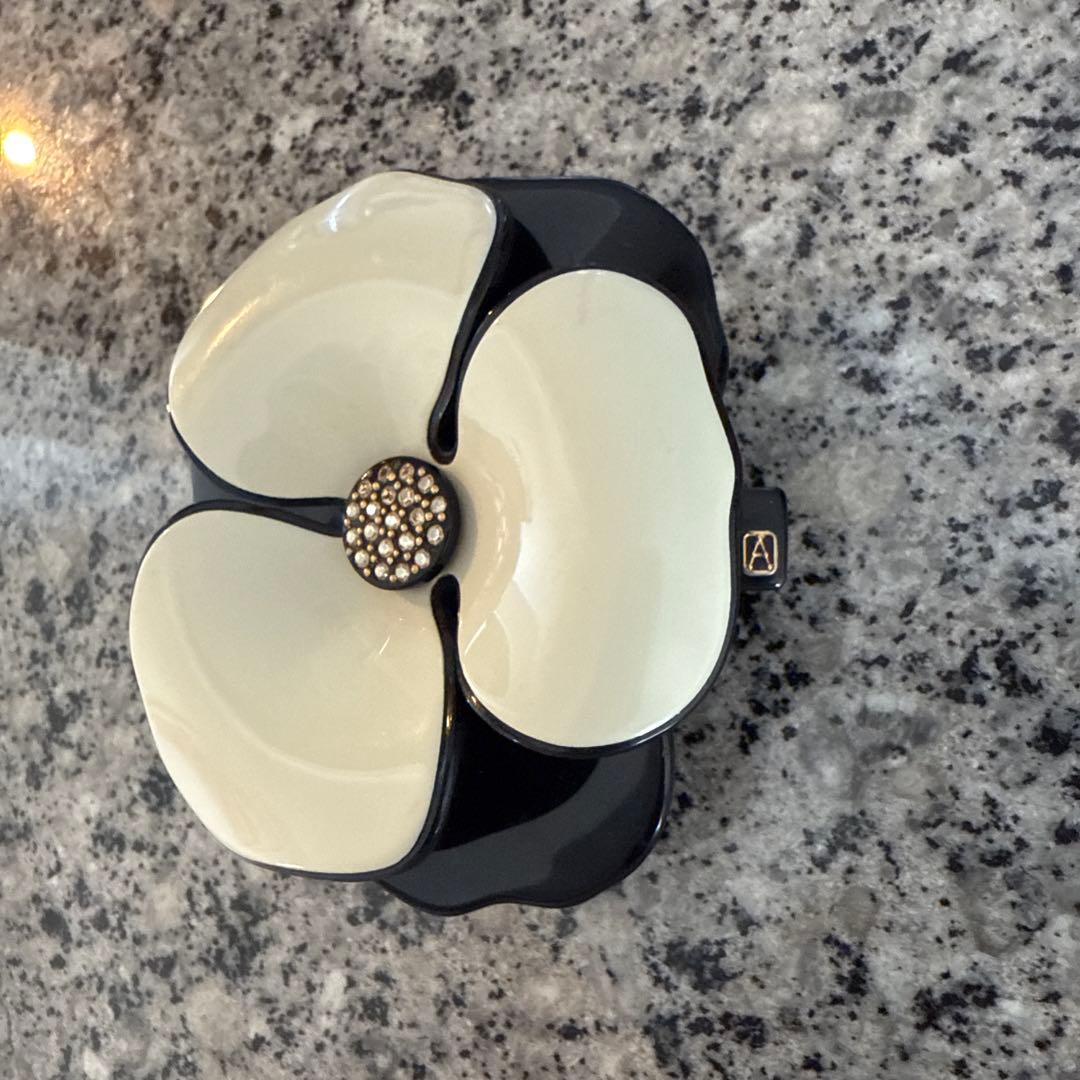 ALEXANDRE DE PARIS バレッタ カメリア 大