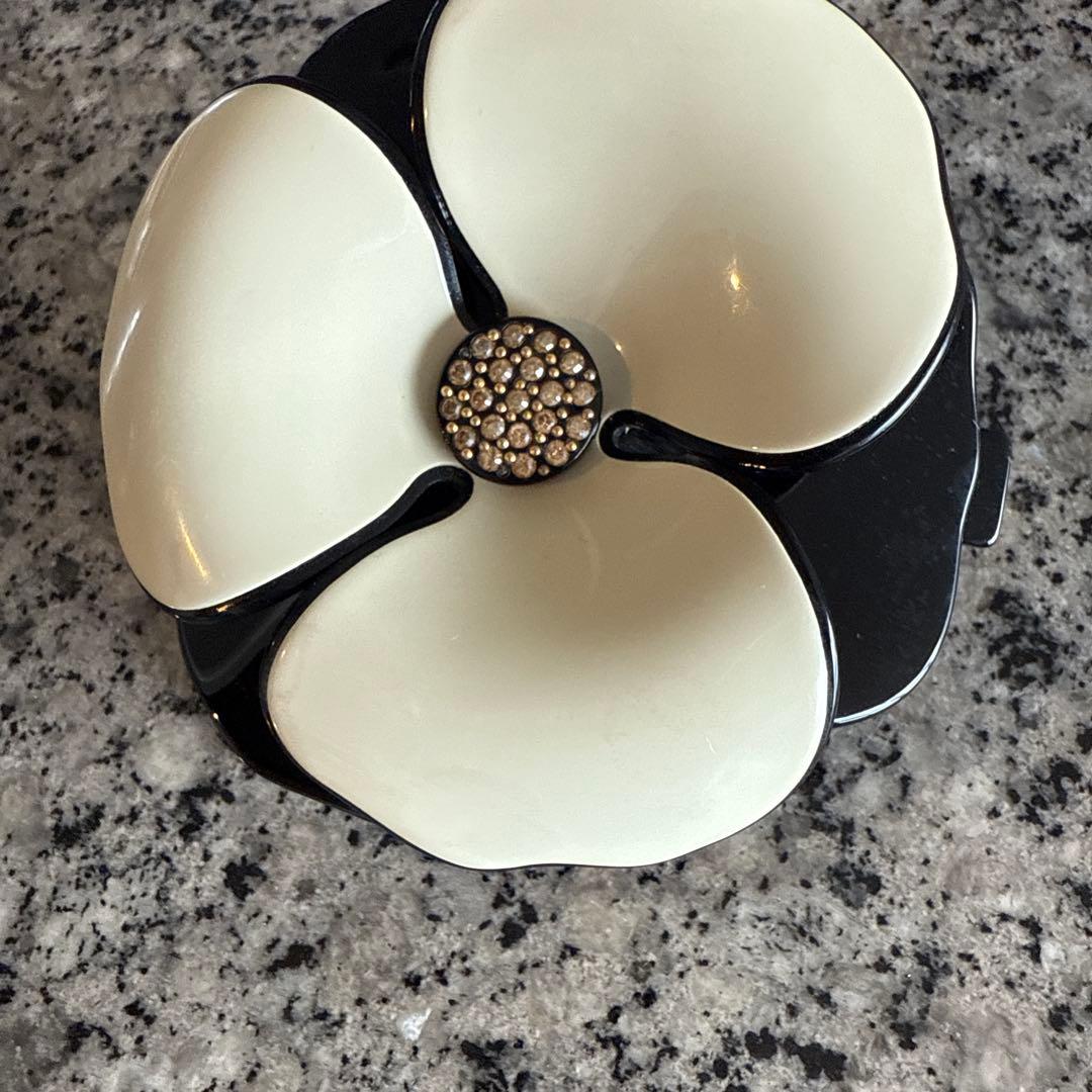 ALEXANDRE DE PARIS バレッタ カメリア 大