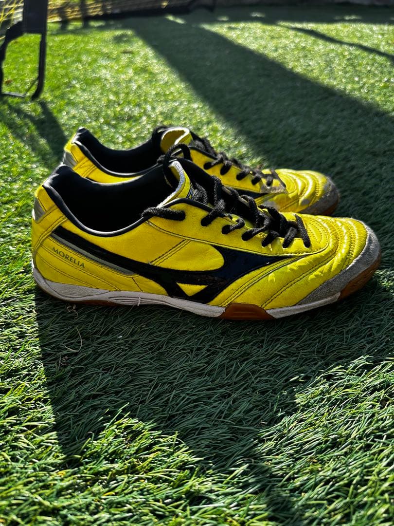 ミズノ　モレリア2 30周年モデル　26.0㎝