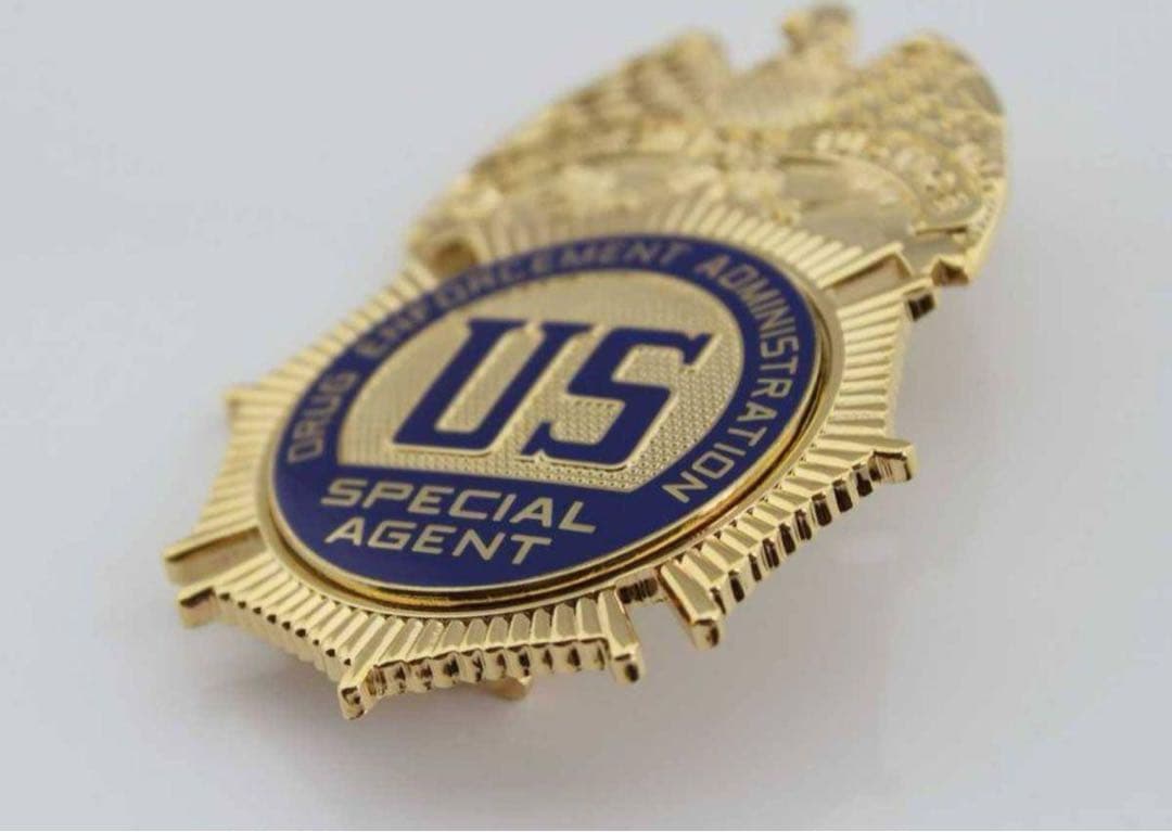 AFDS27　連邦麻薬取締局 DEA バッジ+ケース