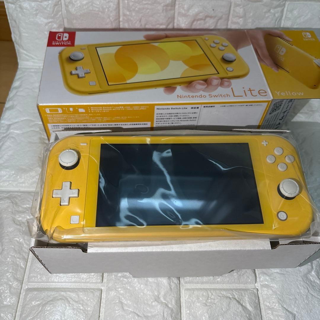 Nintendo Switch Lite イエロー　　　　　　　　3