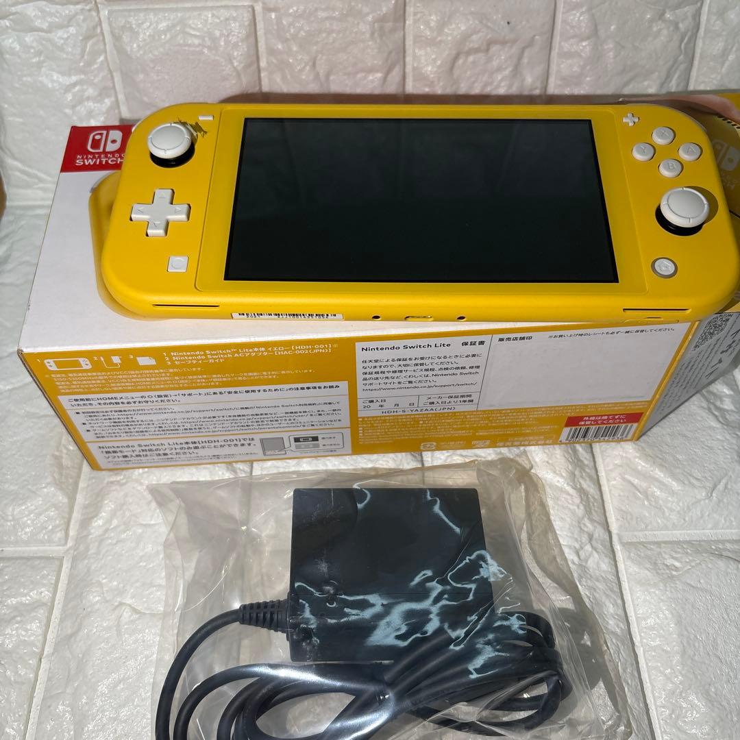 Nintendo Switch Lite イエロー　　　　　　　　3