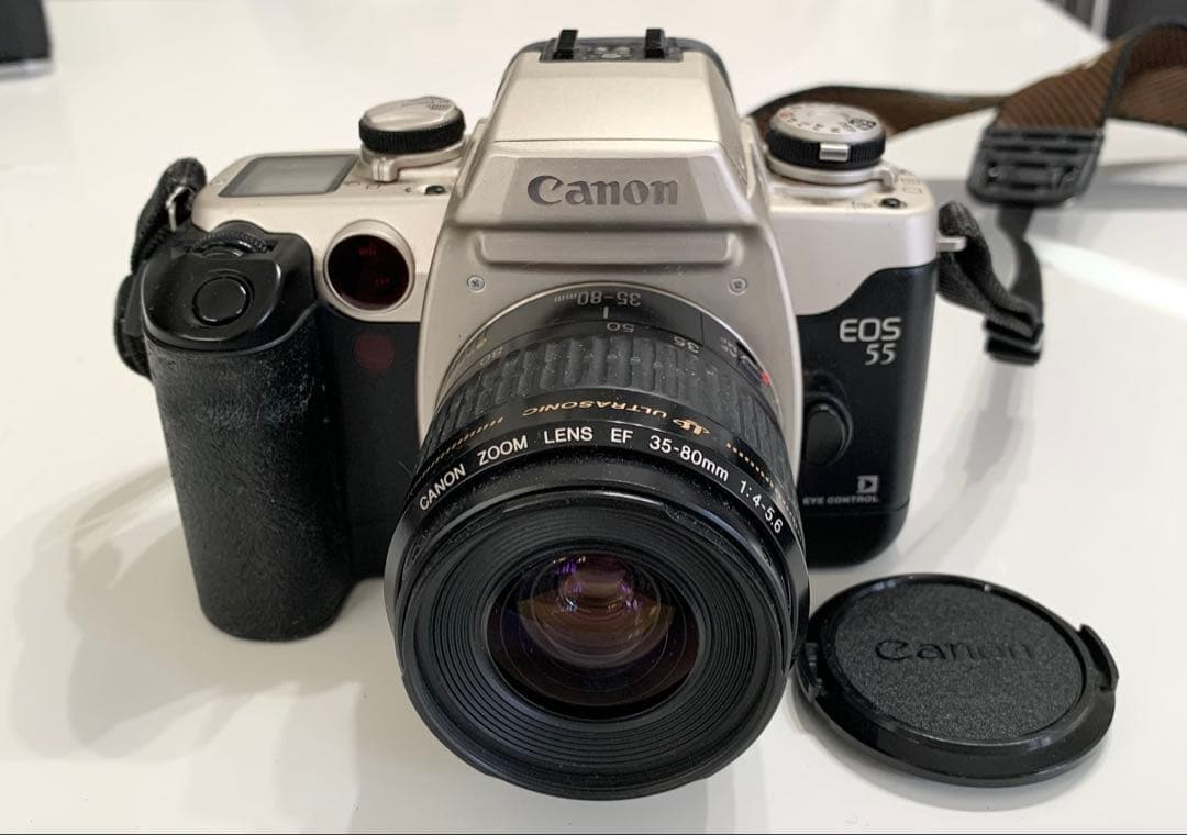 一眼レフ レンズ付きフィルムカメラ