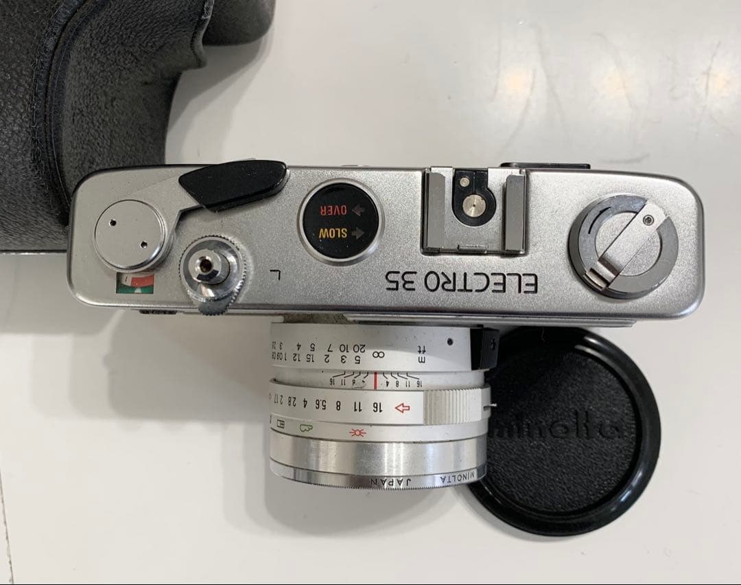 一眼レフ レンズ付きフィルムカメラ