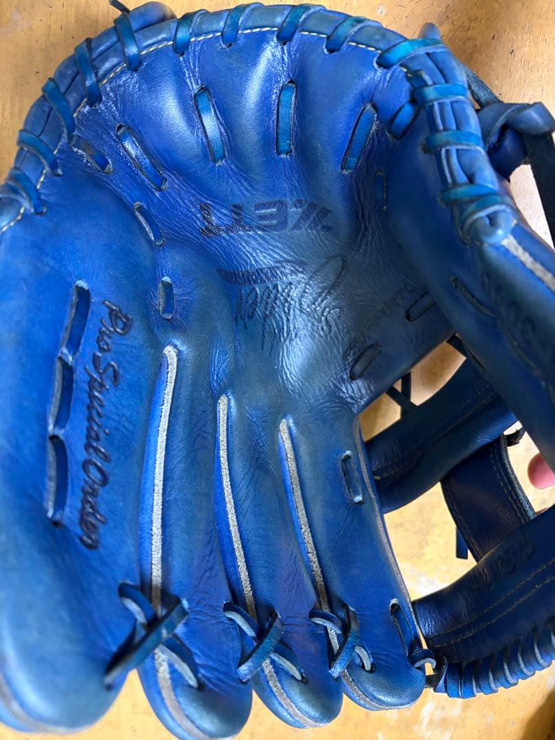 ZETT 内野グローブ　クワナモデル