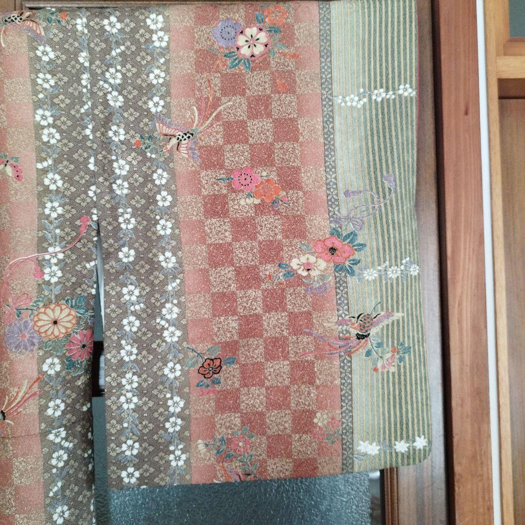 着物 小紋 朱色と緑色市松模様 花柄 和風 レトロ 可愛い