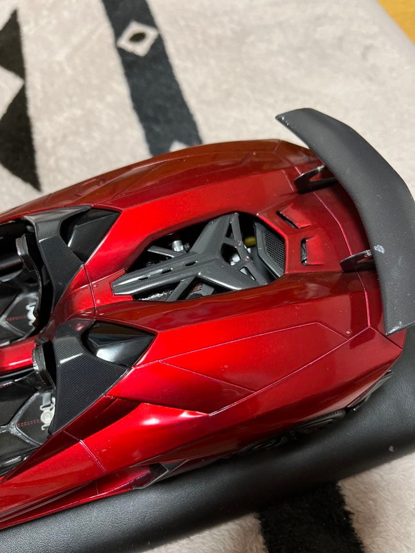 ランボルギーニ アヴェンタドール J 1/18 コレクションモデルMR 訳あり