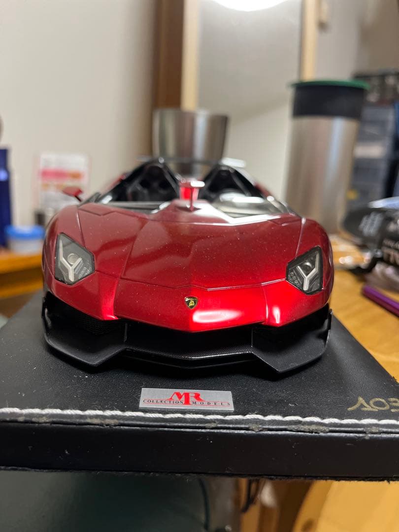 ランボルギーニ アヴェンタドール J 1/18 コレクションモデルMR 訳あり