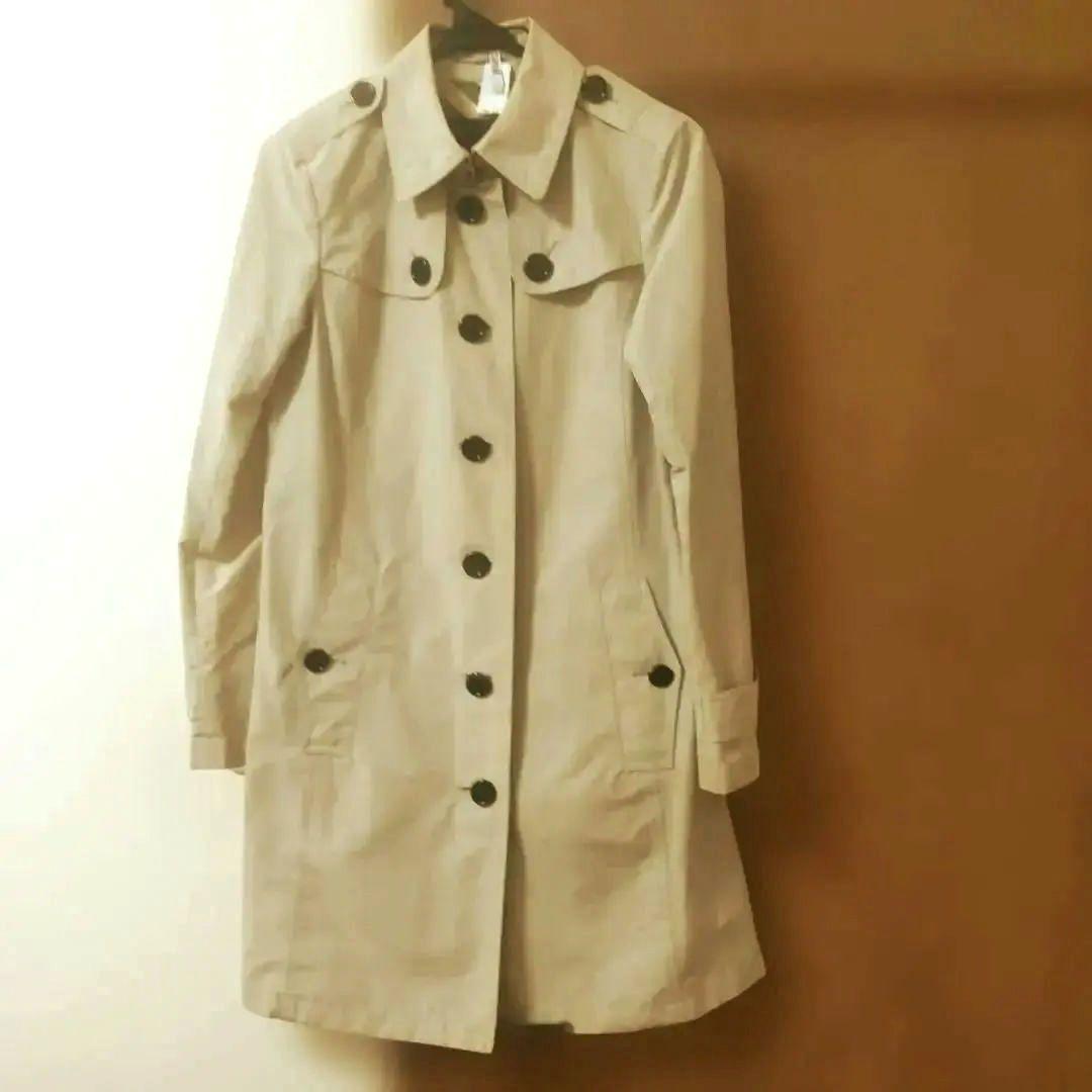 ♥️最終お値下げ【バーバリーロンドン】 ベージュ ボタン付きトレンチコート