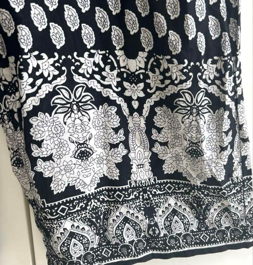 ne Quittez pas ヌキテパ　オールインワン リーフ柄 FREE