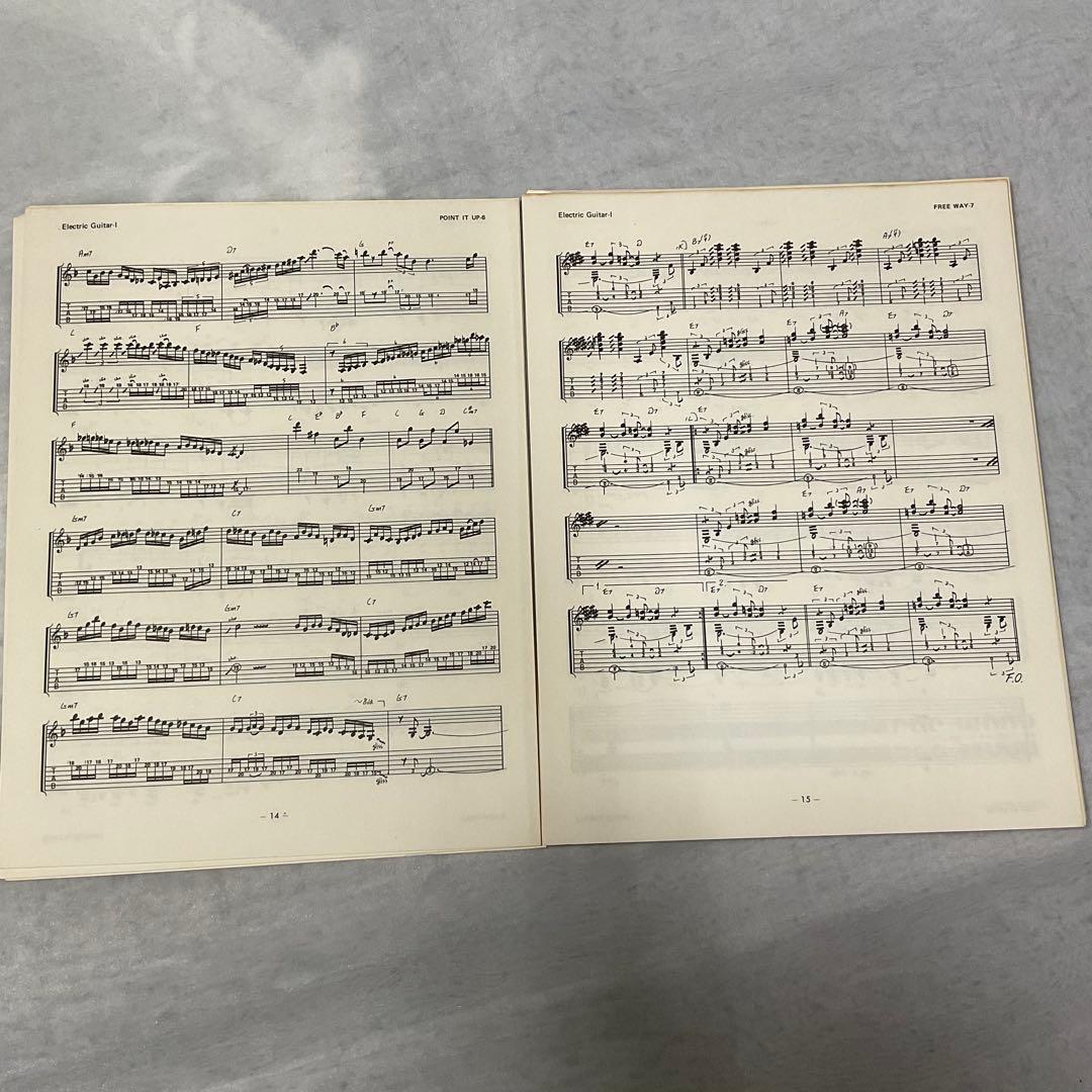 LARRY CARLTON BEST パート譜