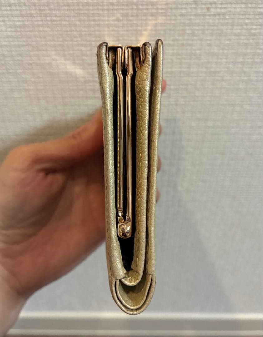 皇居財布　二つ折り財布 がま口 レザー 金色 ゴールド