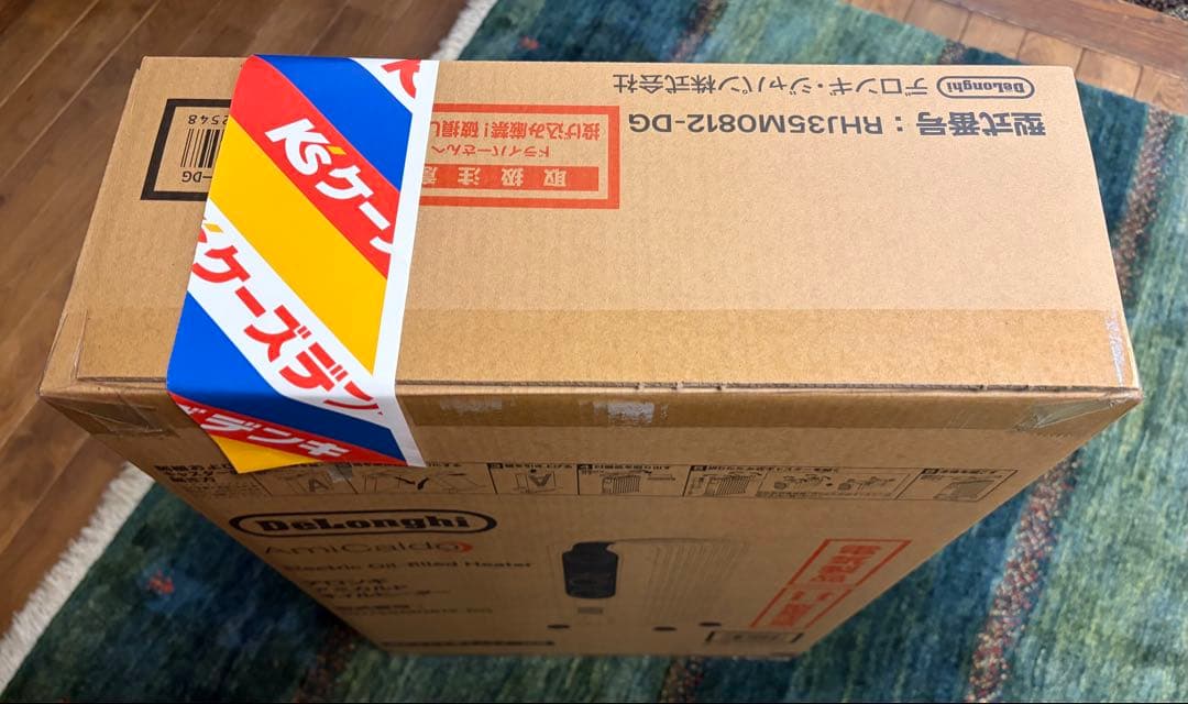 あっこ ⭐️デロンギ オイルヒーター❄️RHJ35M0812-DG⭐️