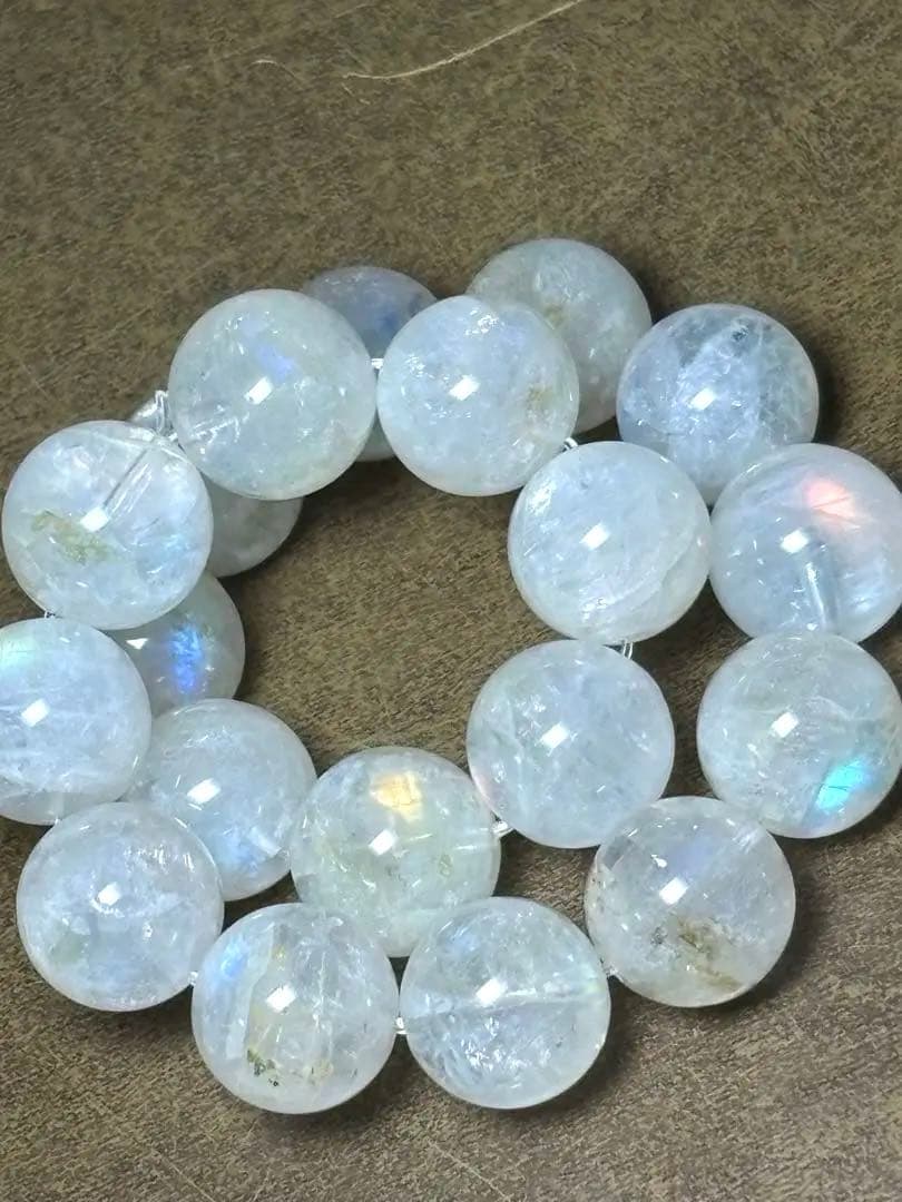 マダガスカル産　レインボームーンストーンブレス10.4㎜（新品未使用）希少サイズ