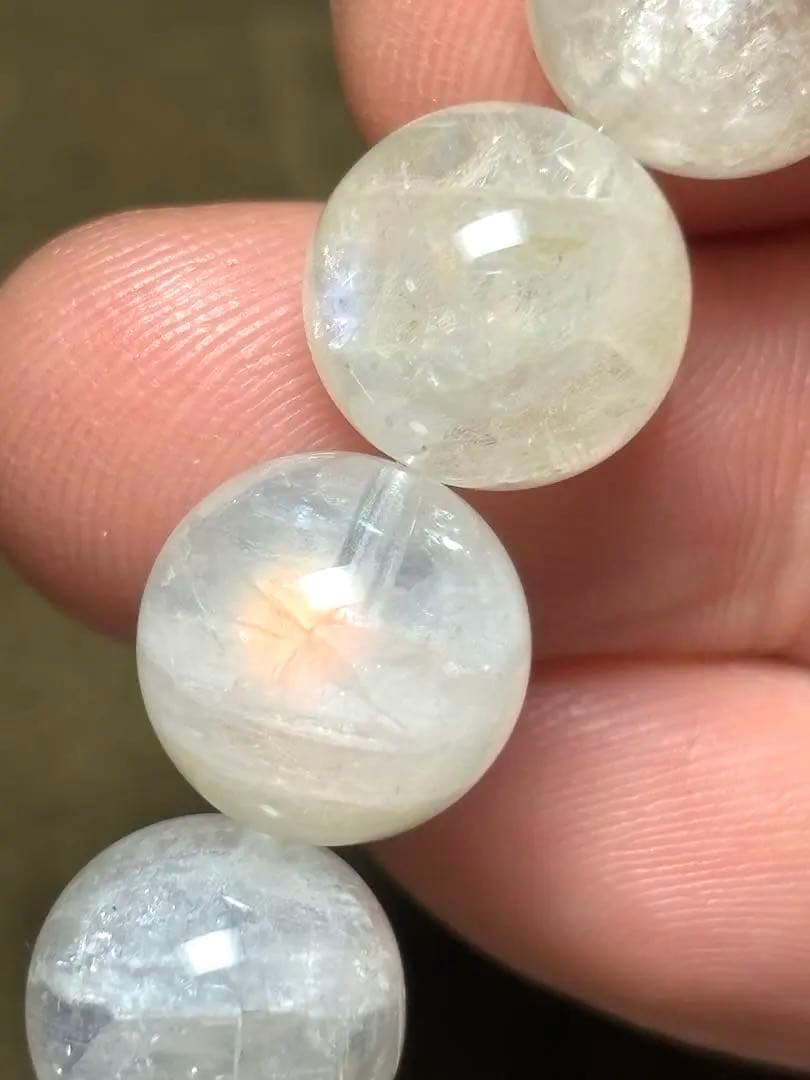 マダガスカル産　レインボームーンストーンブレス10.4㎜（新品未使用）希少サイズ