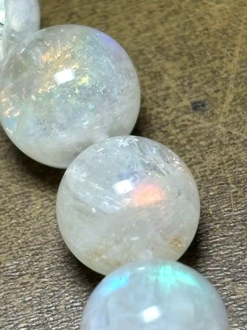 マダガスカル産　レインボームーンストーンブレス10.4㎜（新品未使用）希少サイズ