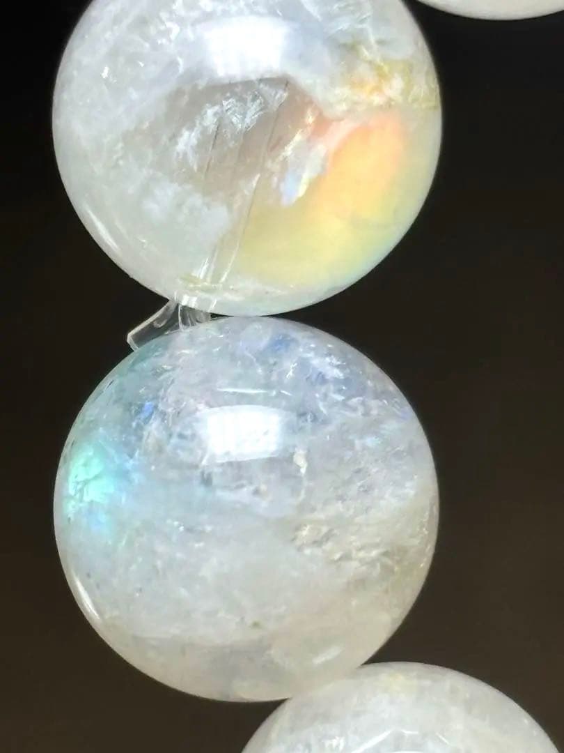 マダガスカル産　レインボームーンストーンブレス10.4㎜（新品未使用）希少サイズ