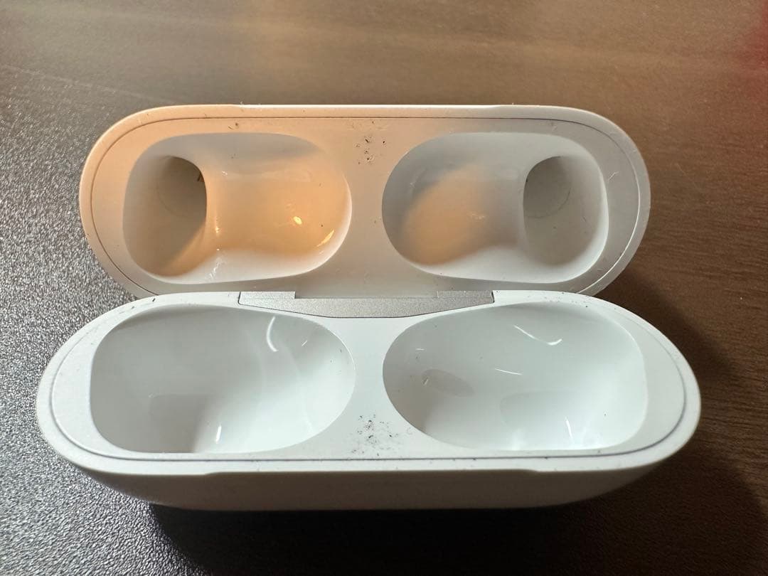 AirPodsPro2 MagSafe充電ケース (Lightning)