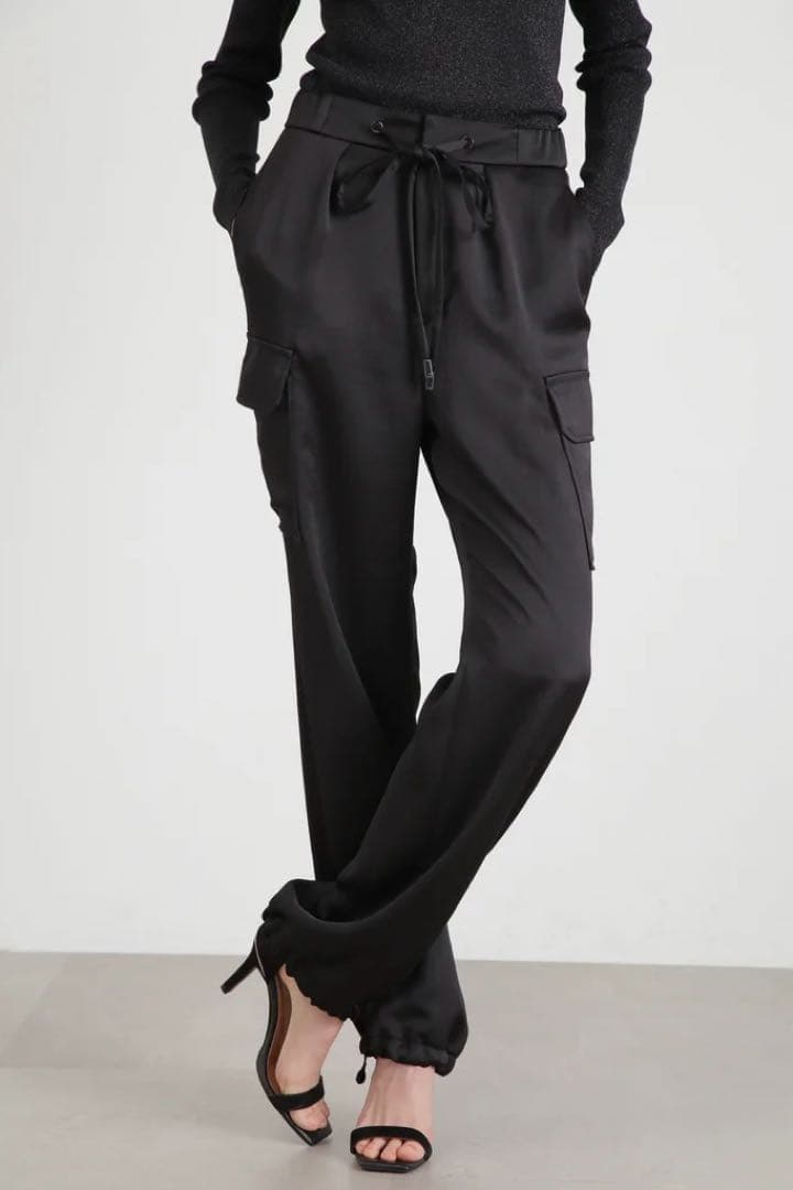 【新品】ピンキーアンドダイアン◆サテンカーゴパンツ ブラック 38