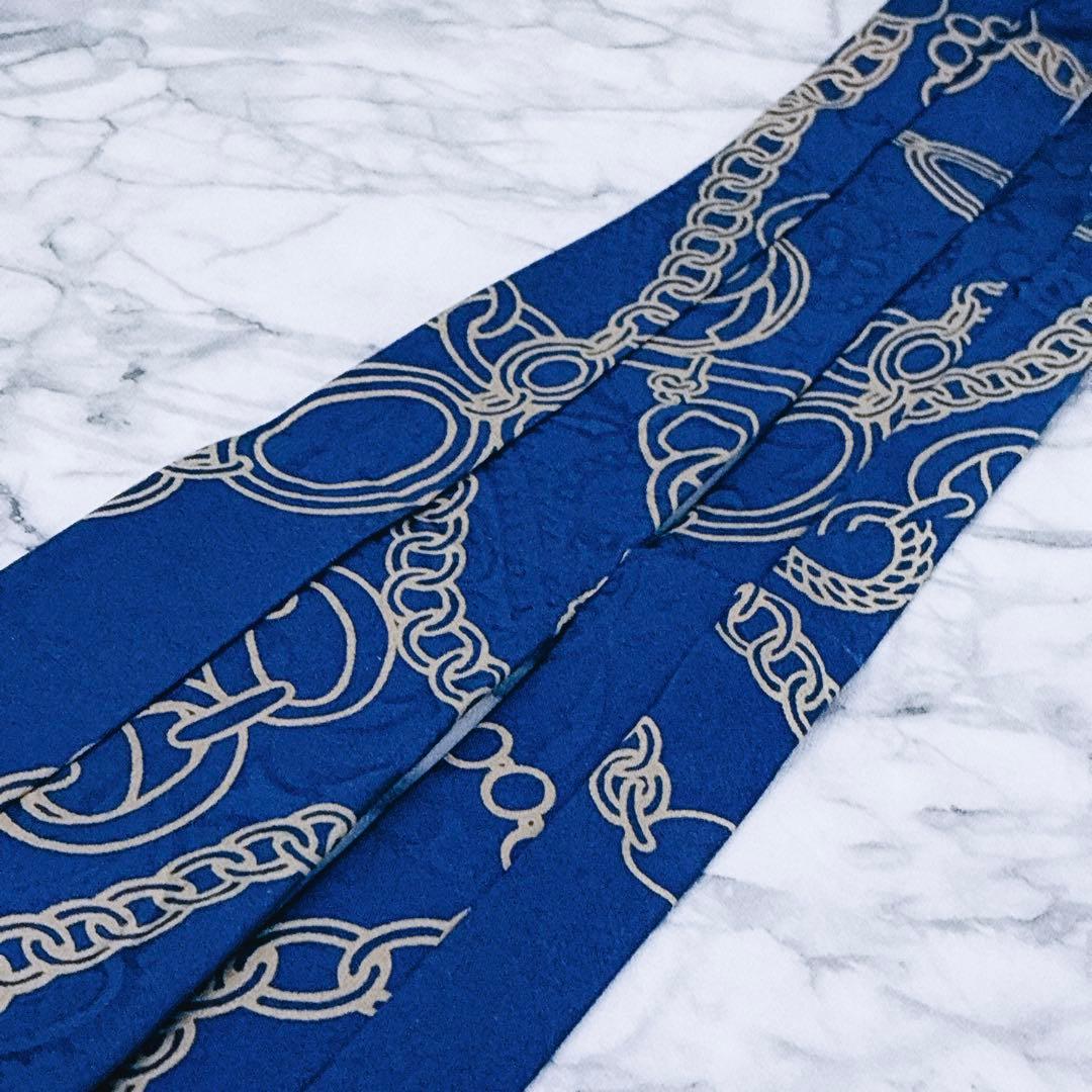 ✨未使用✨CHANEL ココマーク　チェーン総柄　鮮やかなブルー　ネクタイ