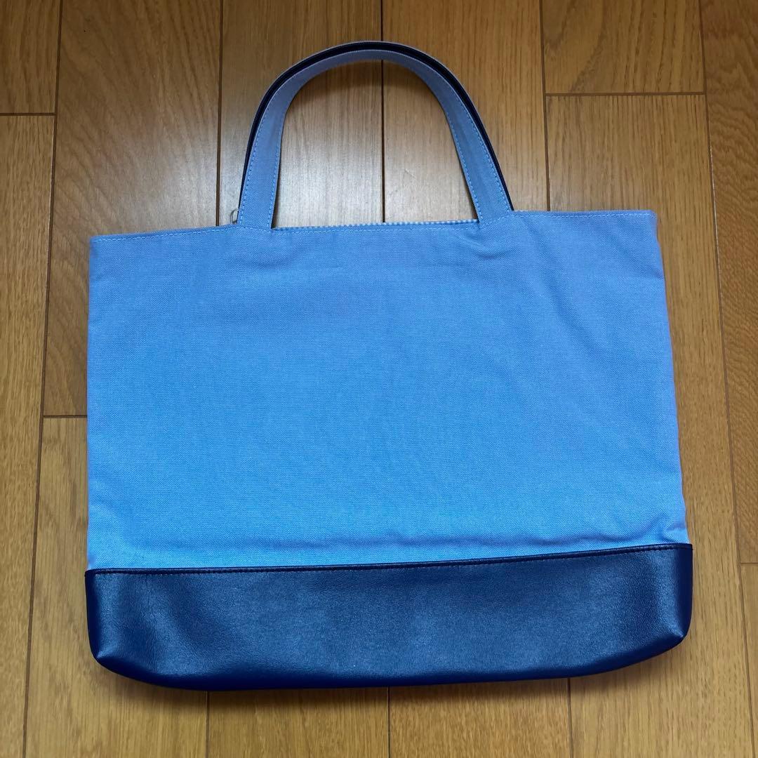 ファミリア　ブックトート