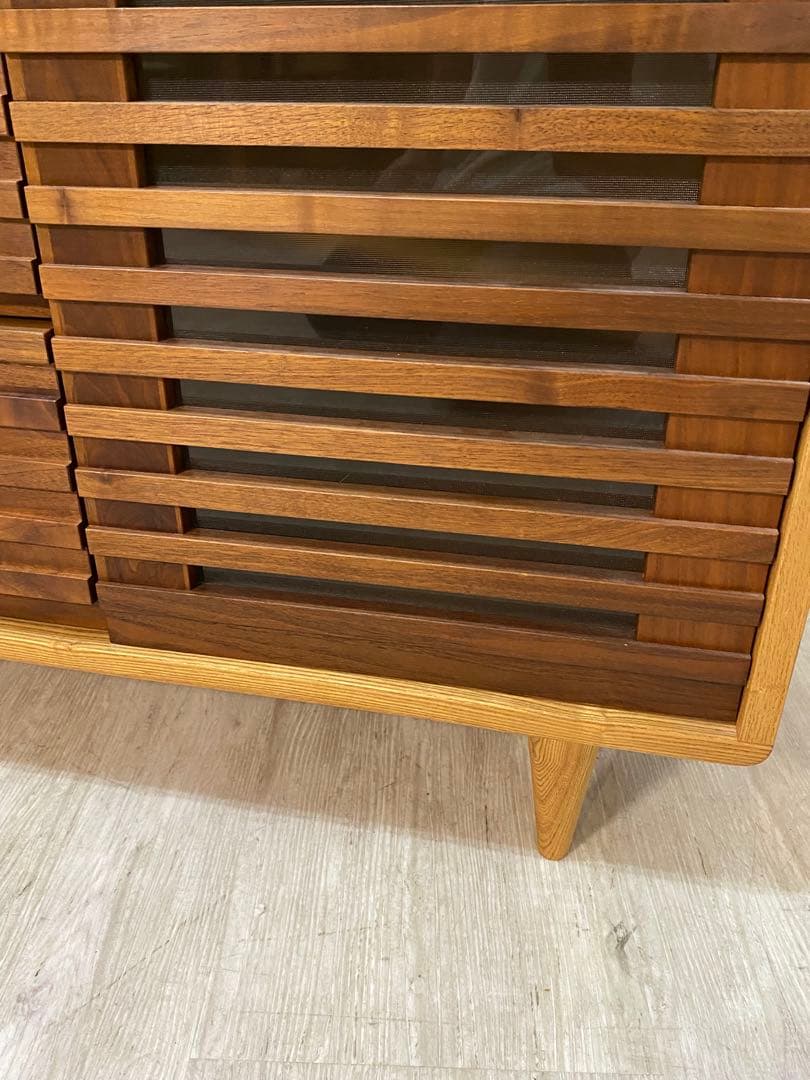 【東京都内23区配送無料】定価18万　アクタス　サイドボード　チェスト　収納　棚