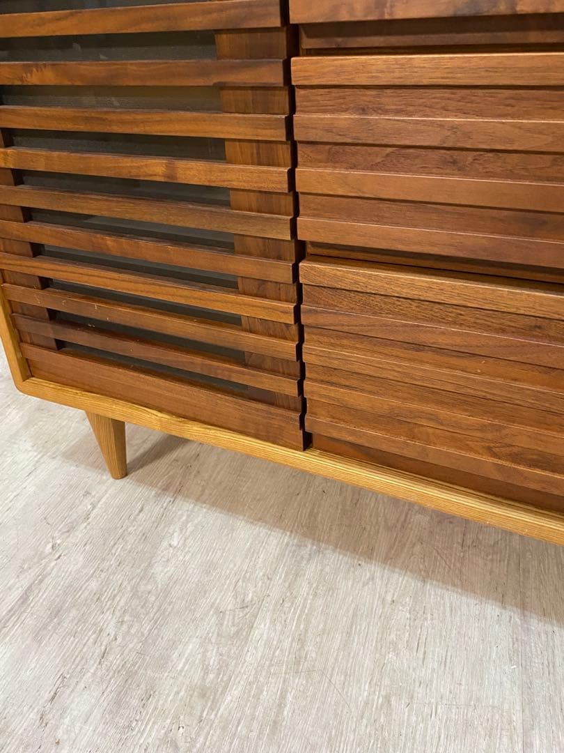 【東京都内23区配送無料】定価18万　アクタス　サイドボード　チェスト　収納　棚