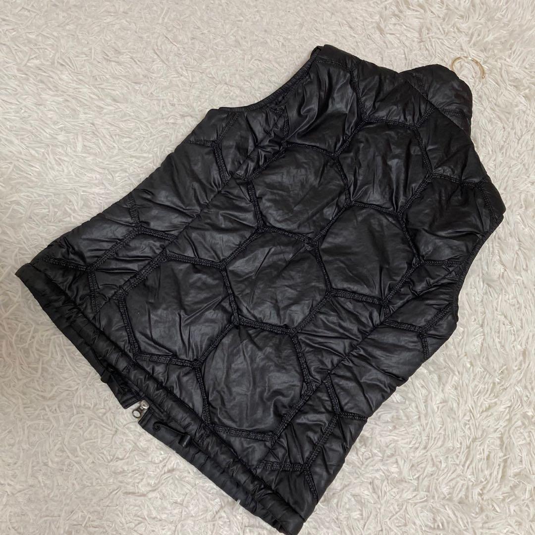 Issey Miyake キルティングダウンベスト ブラック 2