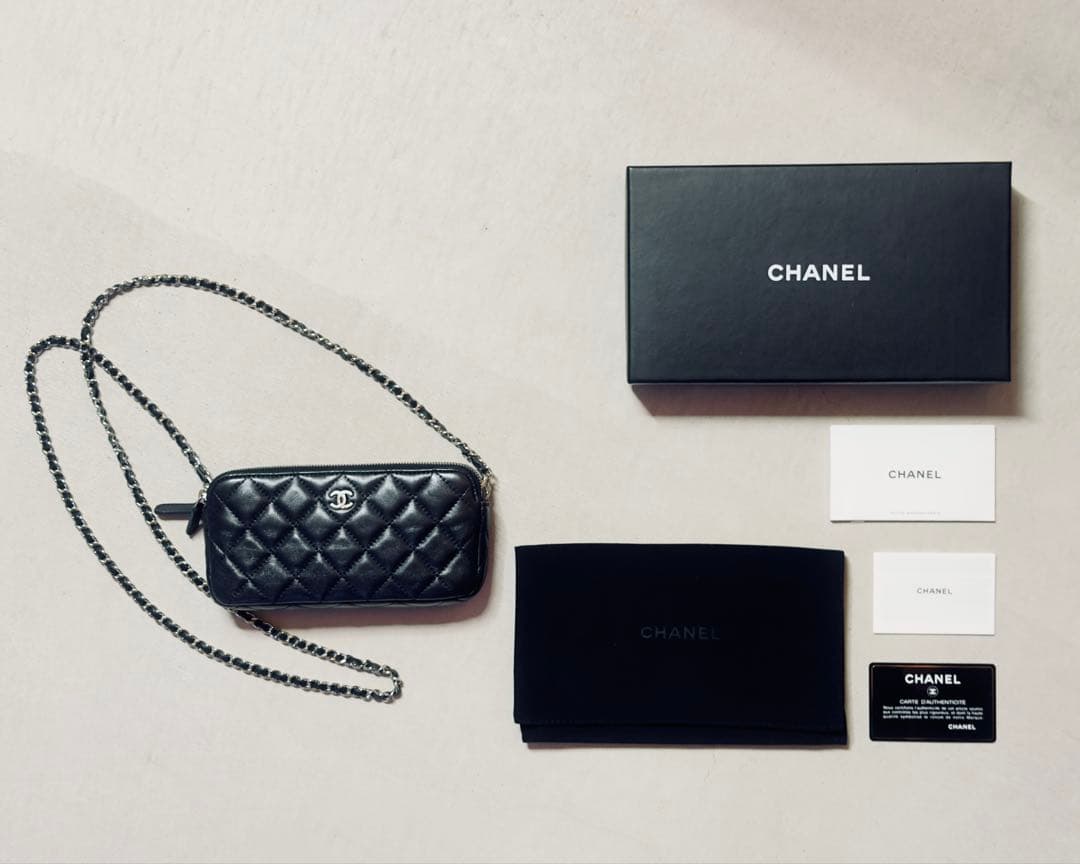CHANEL シャネル Wファスナー チェーンウォレット マトラッセ ラムスキン
