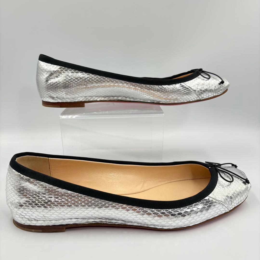 クリスチャンルブタン バレエシューズ 37.5 シルバー パイソン型押し リボン