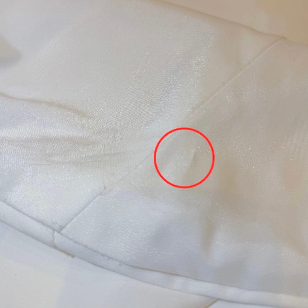 ストラップレス ホワイトウェディングドレス