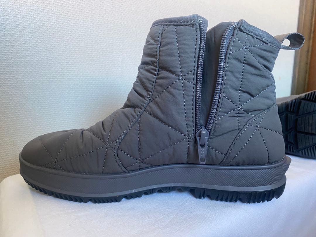 BOGS 防水キルテング　ウインターブーツ