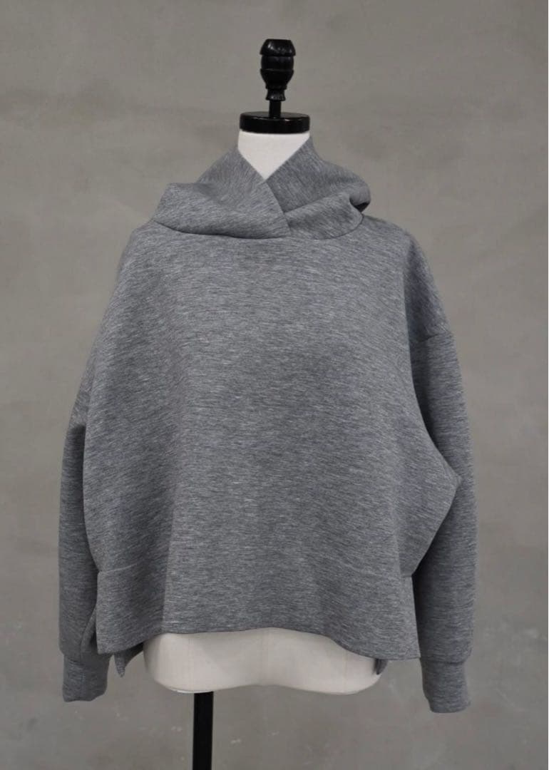 【完売品】Lig. リグドット グレー　フーディ　パーカー　プルオーバー