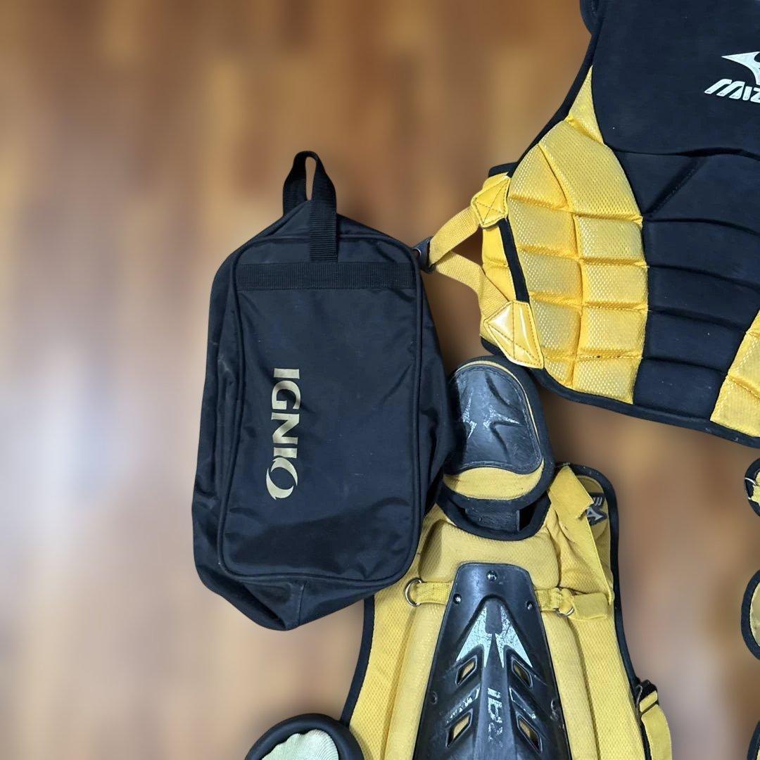 Mizuno キャッチャー防具セット バッグ付き中古品