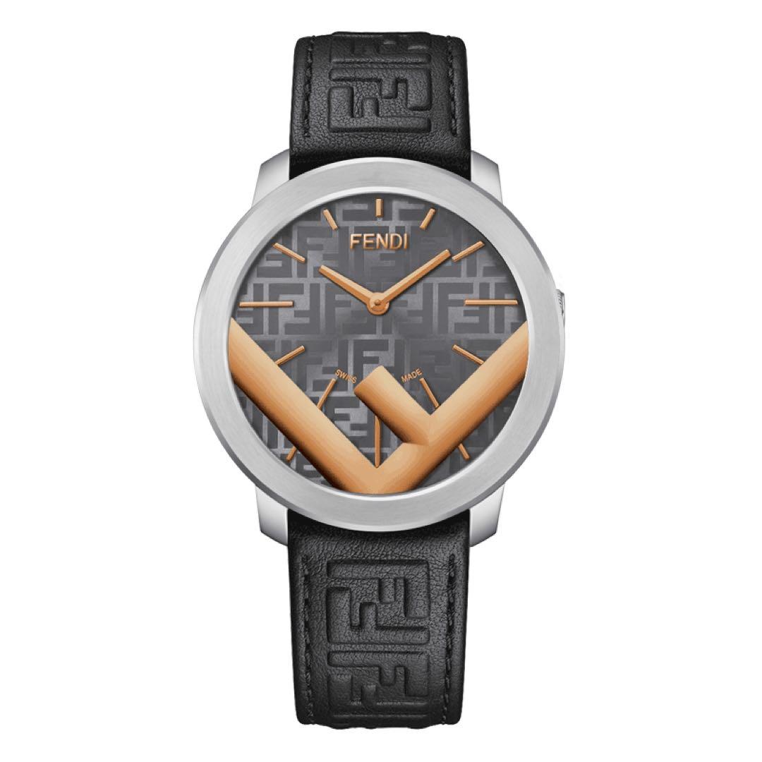 FENDI レザーベルト 時計 ブラック/ゴールド ズッカ柄 型押し ロゴ