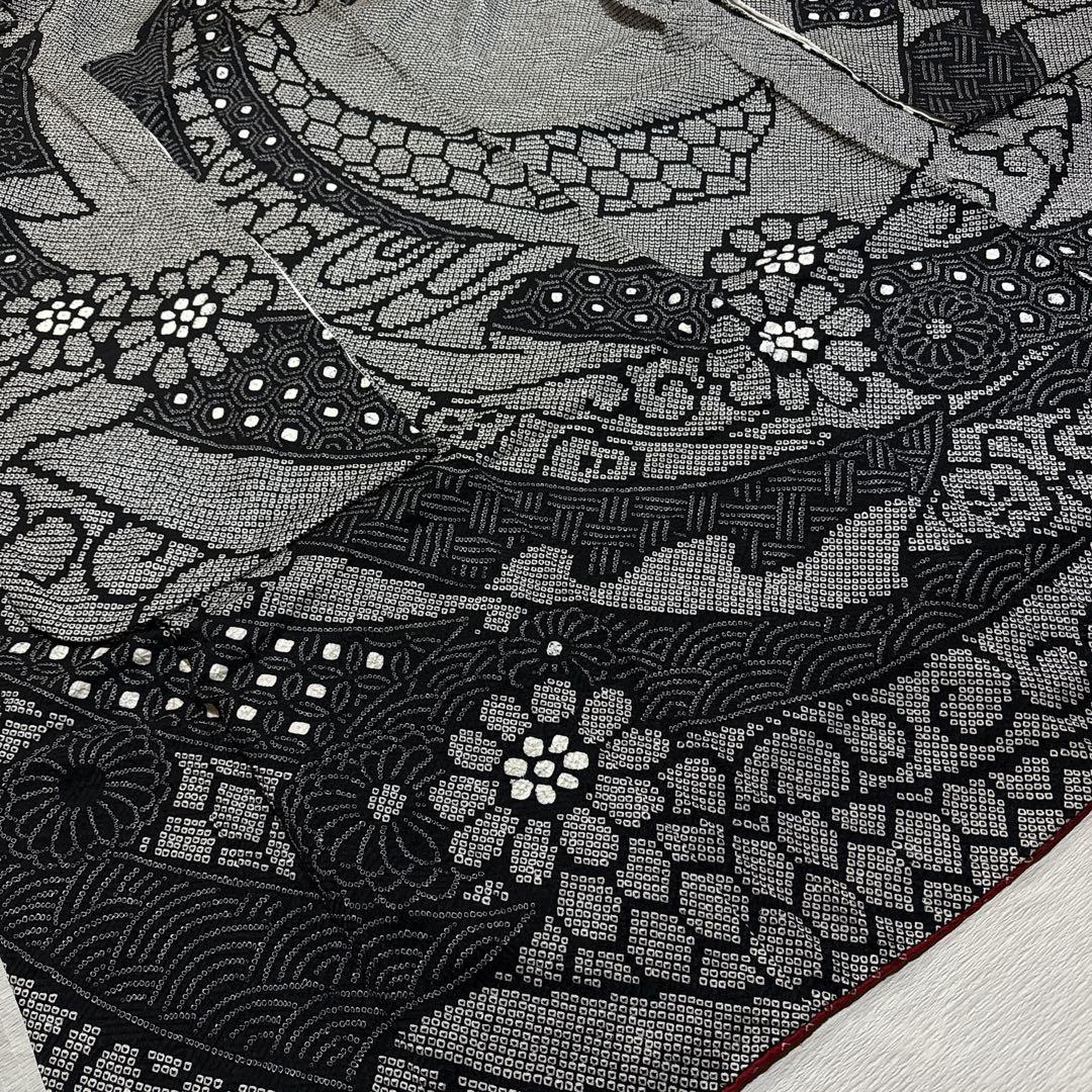 総絞り　振袖　成人式　フルセット　正絹　黒地