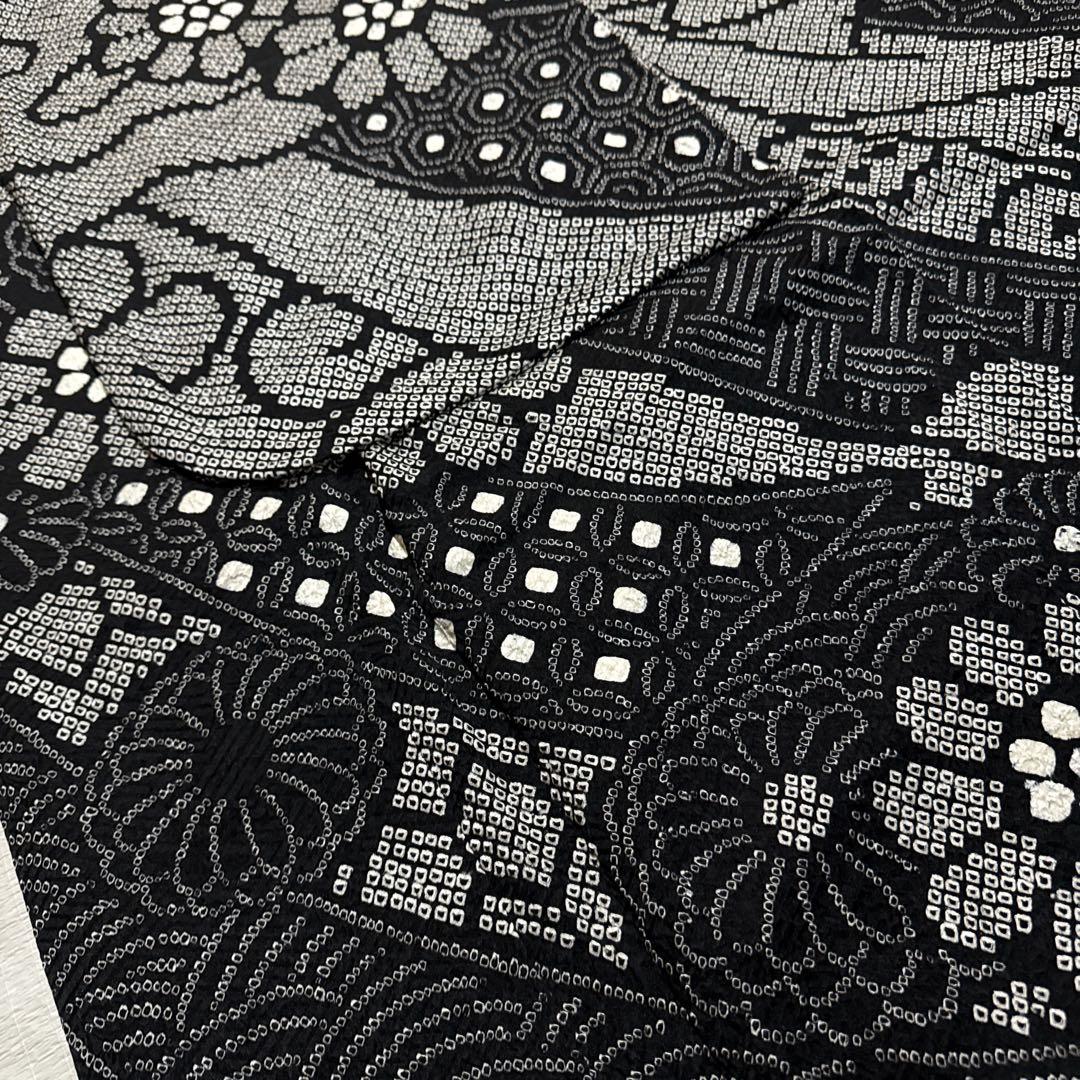 総絞り　振袖　成人式　フルセット　正絹　黒地