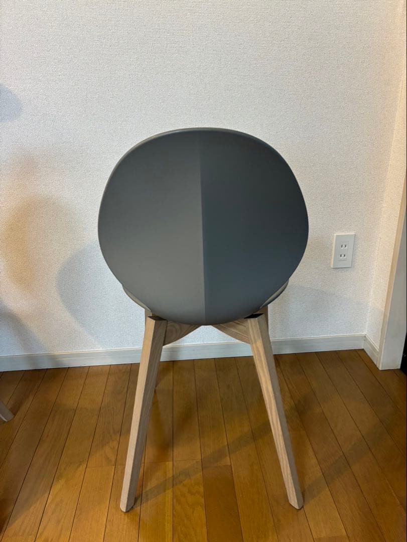 カリガリス　バジルチェア 木製脚　4脚セット