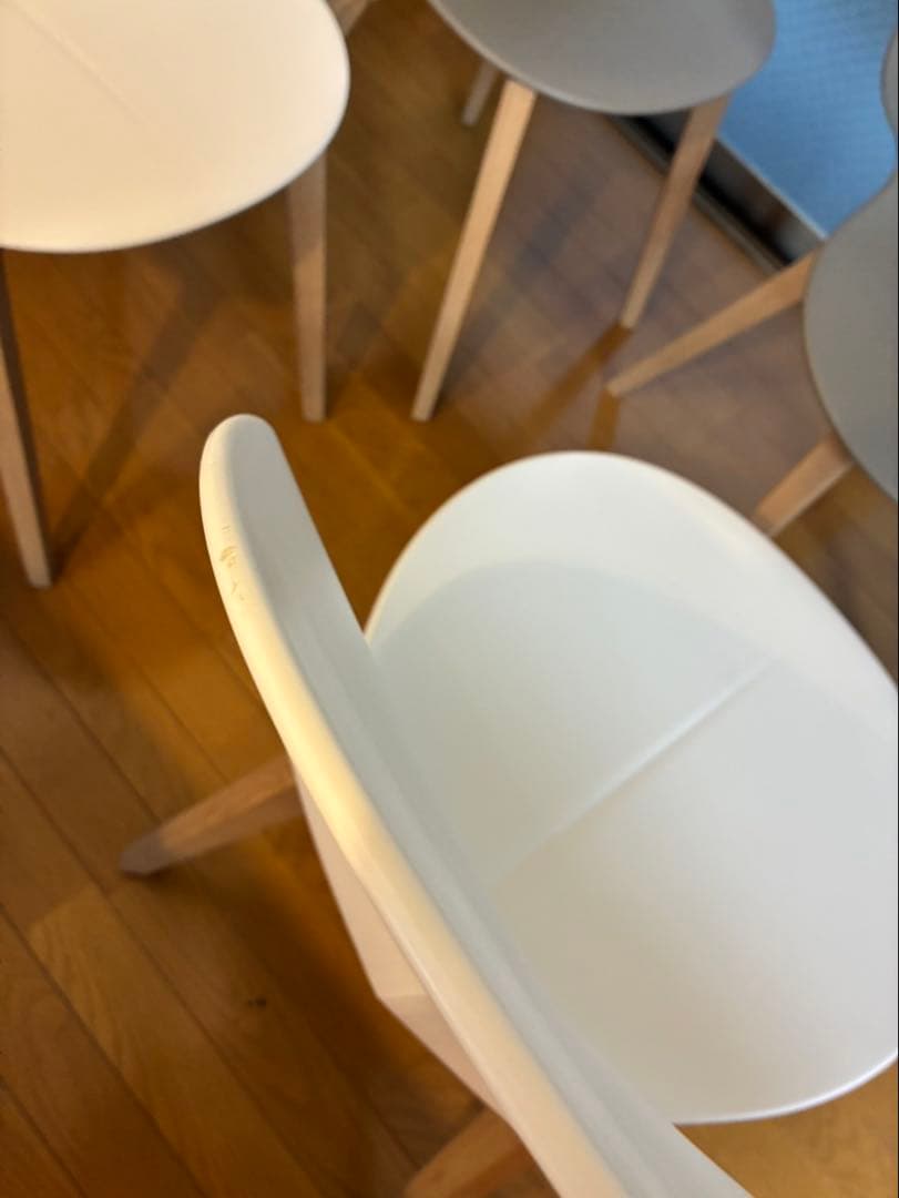 カリガリス　バジルチェア 木製脚　4脚セット