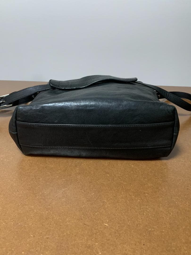 [JIMMY CHOO] フロントロゴ レザーショルダーバッグ 本革 ブラック