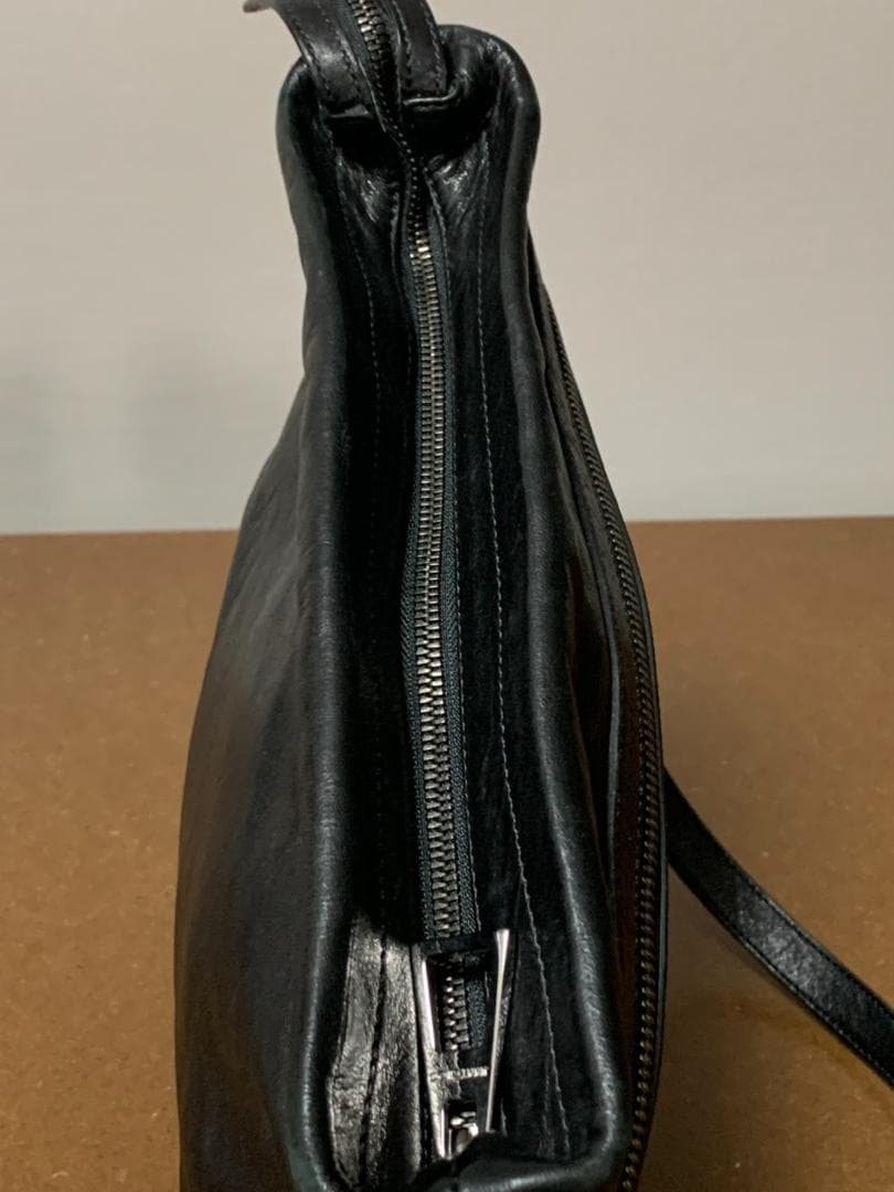 [JIMMY CHOO] フロントロゴ レザーショルダーバッグ 本革 ブラック