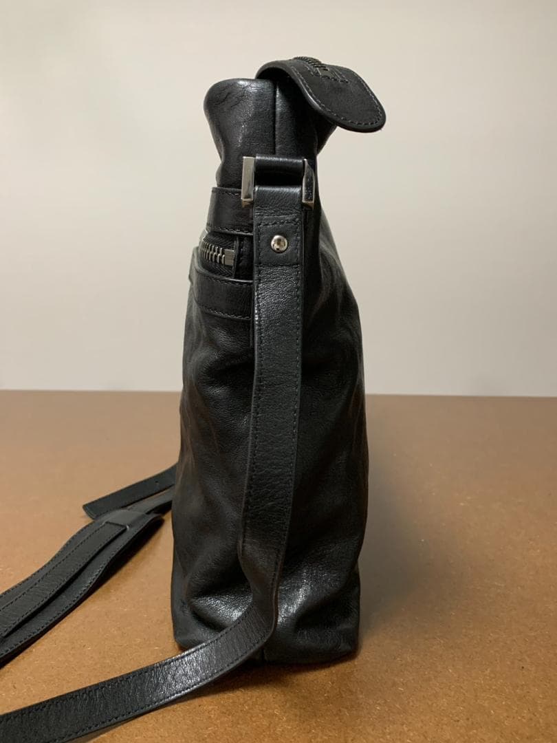 [JIMMY CHOO] フロントロゴ レザーショルダーバッグ 本革 ブラック