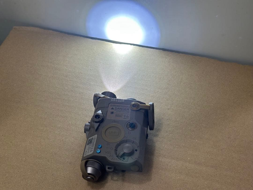 【突然終了の可能性大】Element Airsoft PEQ-15 FDE